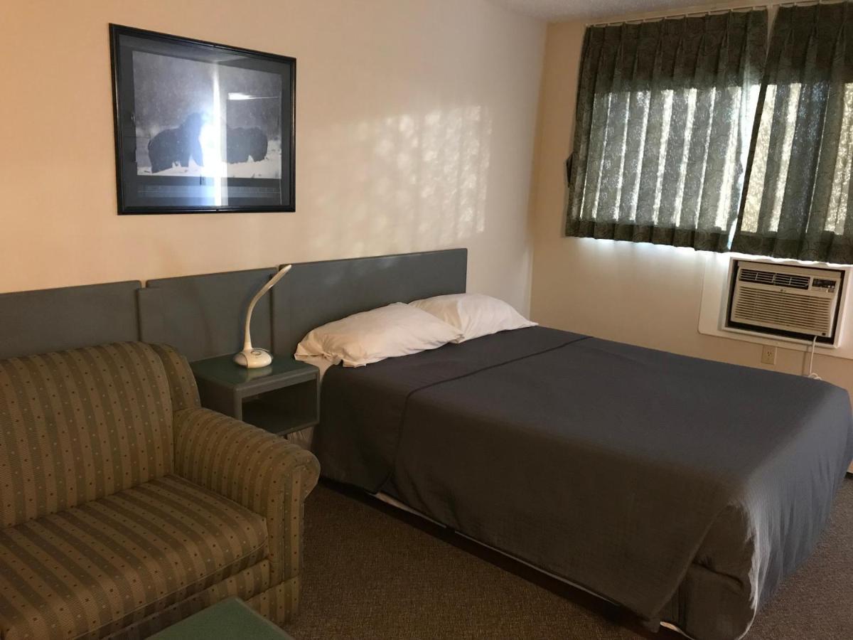 Plains Motor Inn Stettler Exterior foto