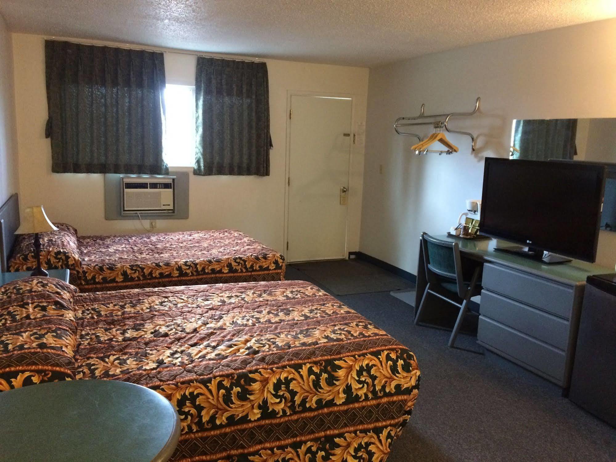 Plains Motor Inn Stettler Exterior foto